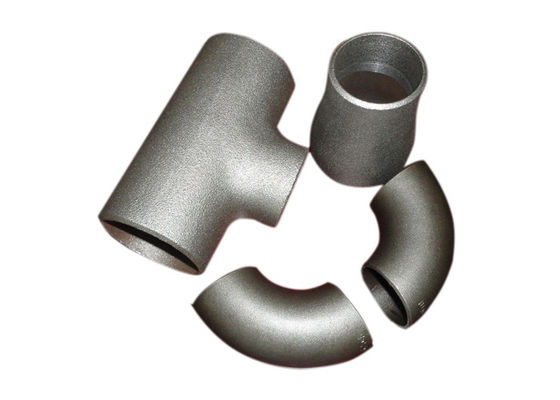 DIN2605 - DIN2617 SCH40 STD SCH80 Çelik Boru Tee Siyah Galvanizli Dikişsiz Bağlantı