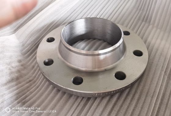 Ansi B16.5 Sınıf 150 Flanş Kaynak Boyunlu Sch40 Boru A105