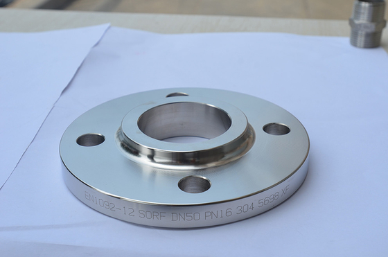 2 300LBS Karbon Çelik Soket Kaynaklı Flanş Asme Ansi B16.5 Asme Ansi B16.47